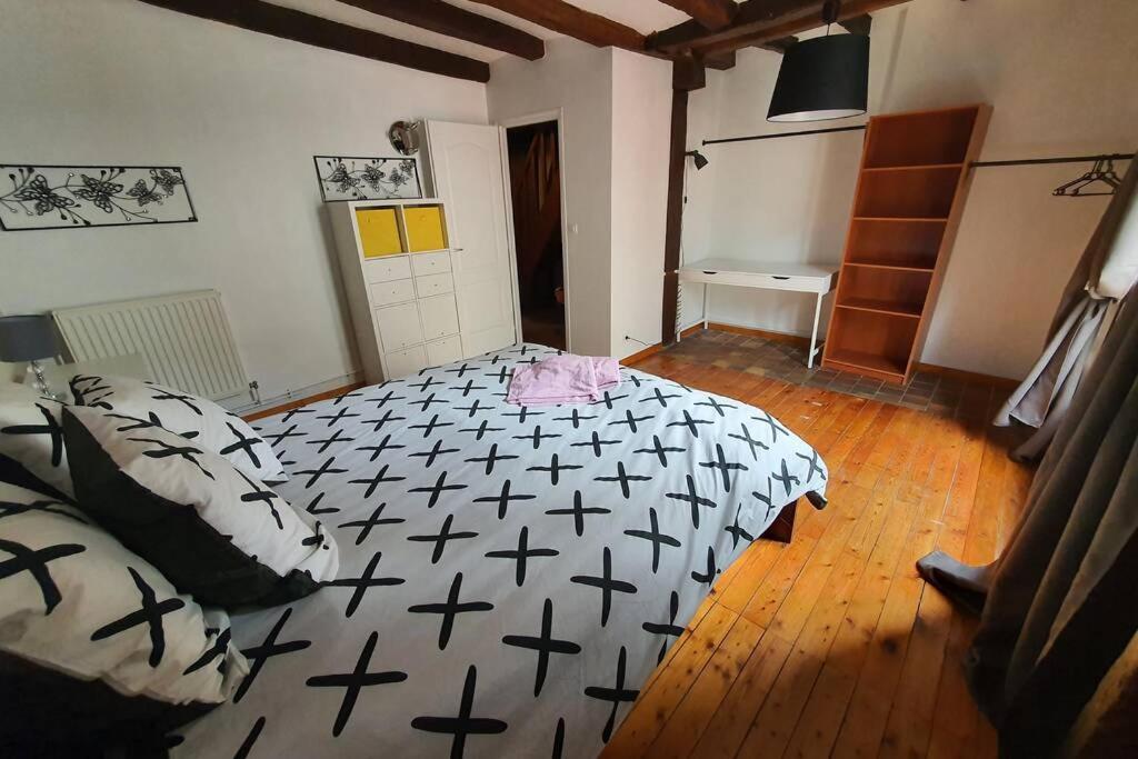 Maison Entiere De 115M2 En Hyper Hyper Centre Aux Coeur Des Halles De Tours De 2 A 7 Personnes Exteriör bild